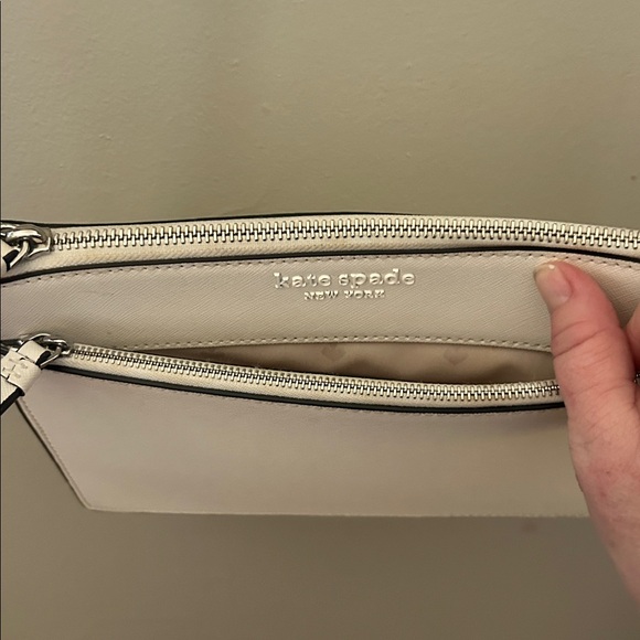 Kate Spade Cream Crossbody Bag - Picture 5 of 16